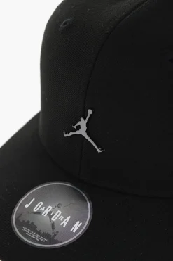 AIR JORDAN Cappello Baseball in Tinta Unita Traforato con Logo in Metallo></noscript>Nike KIDS New