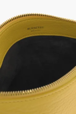 Borsa a Spalla SM KNIGHT in Pelle Martellata con Dettagli in Metallo></noscript>Burberry Online