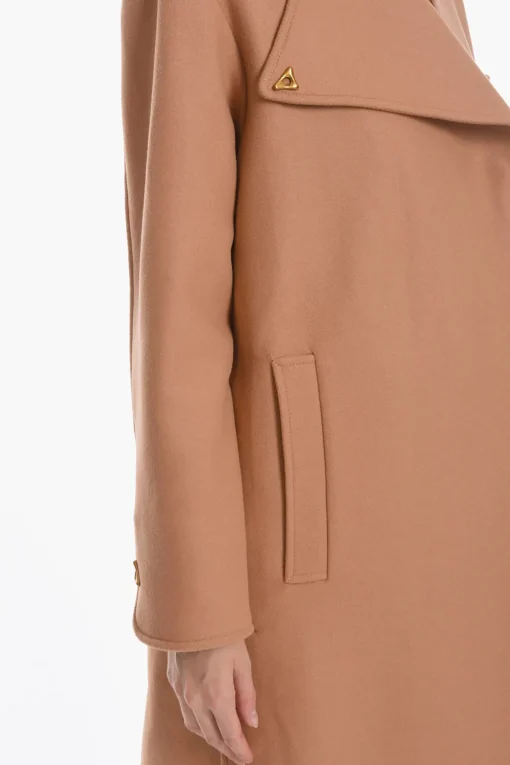 Cappotto in Misto Lana con Chiusura Asimmetrica e Applicazione Logo>Aeron Online