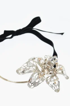 Collana Thread con Pendente a Forma di Fiore Impreziosito da Strass e Cristalli>Lanvin Best