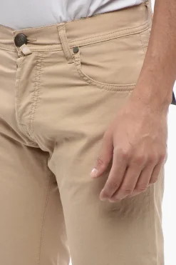 ID Pantaloni 5 Tasche in Cotone Stretch con Passanti></noscript>Corneliani Online