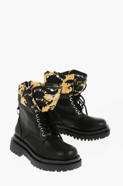 JEANS COUTURE Anfibi DREW in Ecopelle con Dettaglio Motivo Barocco>Versace Outlet