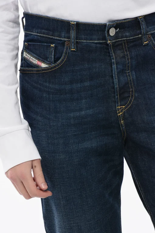 Jeans Regular Fit 2005 D-FINING con Cuciture a Vista 17cm L32>Diesel Clearance