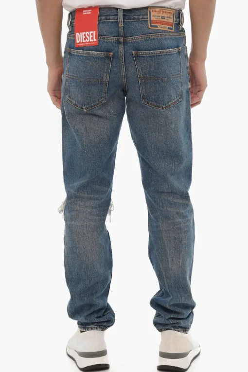 Jeans Slim Fit 1995 D-SARK Distressed a Vita Media 18cm>Diesel Clearance
