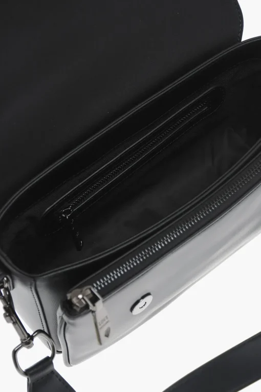 LOVE Borsa in Eco Pelle con Chiusura Effetto Argento>Moschino Fashion