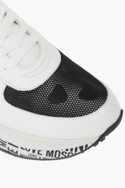 LOVE sneakers in pelle con dettagli in rete e suola logata></noscript>Moschino Discount
