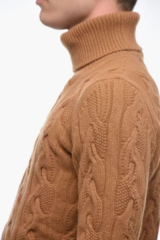 Maglia a Collo Alto in Lana Vergine Aran>Altea Fashion