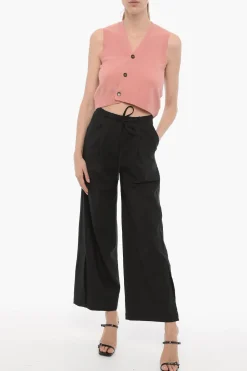 Maglia senza Maniche in Lana con Scollo a V></noscript>The Garment Hot