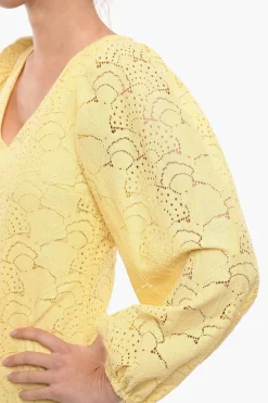 Mini Dress ANAIN in Pizzo con Manica a Sbuffo></noscript>Samsoe Samsoe Hot