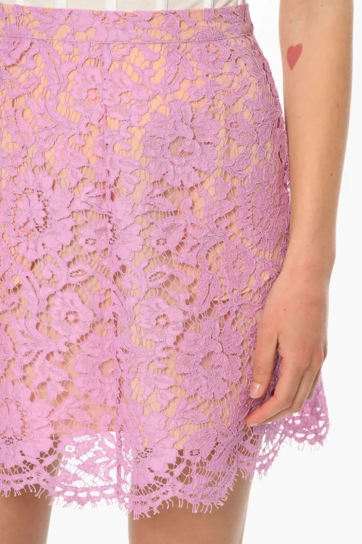 Minigonna Aderente in Pizzo con Sottoveste>Super Blond New