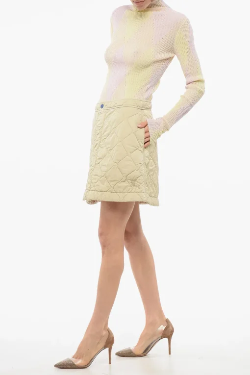 Minigonna Trapuntata con Abbottonatura Nascosta>Burberry Clearance