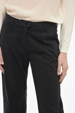 Pantaloni Chino Relaxed Fit></noscript>Woolrich Outlet