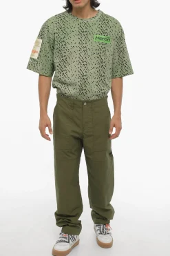 Pantaloni Larghi in Cotone con Bottone Logato></noscript>Marcelo Burlon Outlet