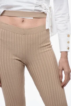 Pantaloni Svasati a Coste con Dettaglio Cut Out></noscript>ANDREĀDAMO Fashion