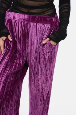 Pantaloni Wide-Leg in Velluto Riccio></noscript>Sleep no More Hot