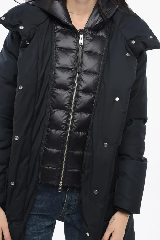 Piumino a Tinta Unita con Cappuccio Removibile e Bottoni Automatici>Woolrich Fashion