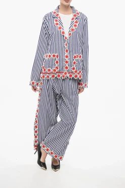 Set Pigiama a Righe con Fiori Ricamati></noscript>Flora Sardalos Sale