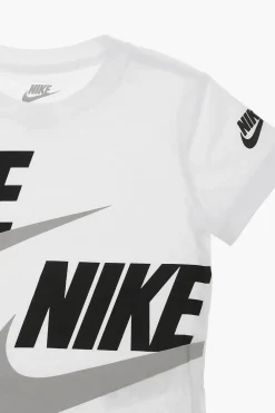 Set T-shirt Girocollo E Shorts Cargo Con Elastico in Vita></noscript>Nike KIDS Sale
