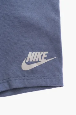 Set T-Shirt Girocollo e Shorts Ciclista con Logo Stampato></noscript>Nike KIDS Discount