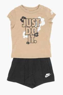 Set T-Shirt Stampata e Pantagonna>Nike KIDS Online