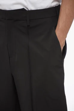 Online Shorts Multitasca in Nylon Stretch a Gamba Dritta Uomo Pantaloni