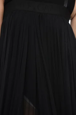 Top Extralungo in Chiffon con Spacco Frontale></noscript>Dolce & Gabbana Hot