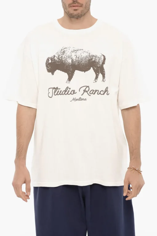 New T-Shirt Girocollo STUDIO RANCH Stampata sul Fronte Uomo T-Shirt